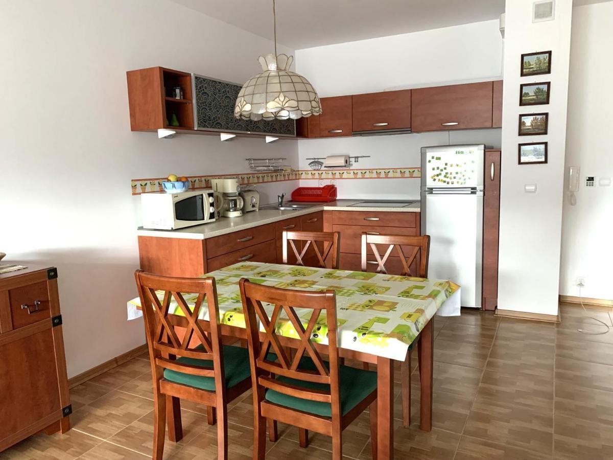 Zawsze Sloneczny Apartament Grzybowo グジボボ エクステリア 写真